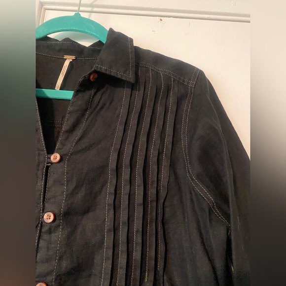 Free people black linen button down blouse - Picture 6 of 7